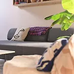 Two Bathrooms And Wc, Fireplace, Historical Center *